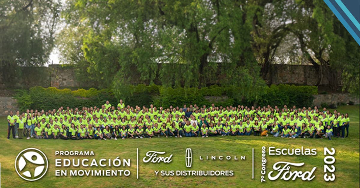 Maestros y expertos de Escuelas Ford buscan ayudar a niños para un mejor desarrollo