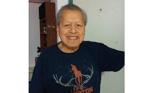 Hijo inspirado por el esfuerzo de su padre para trabajar en Ford