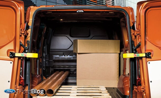 Ford Transit Custom un excelente vehículo comercial para llevar tu negocio al siguiente nivel