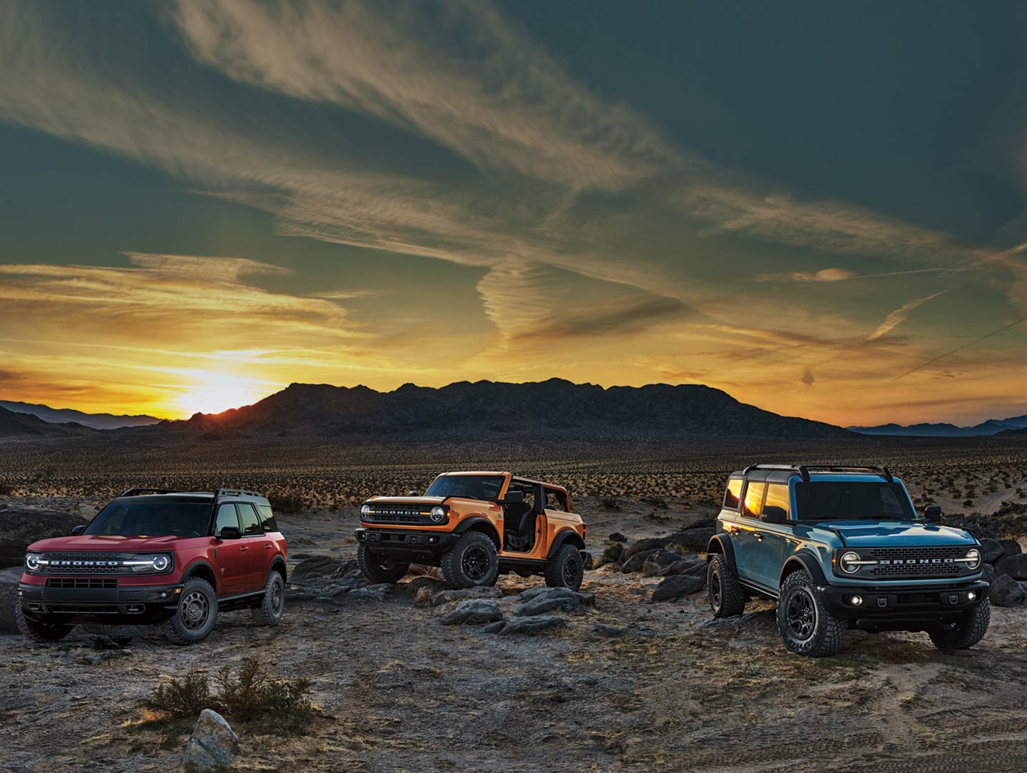 Descubre las integrantes de la Familia Bronco, Sport, 2 y 4 puertas, listas para la aventura