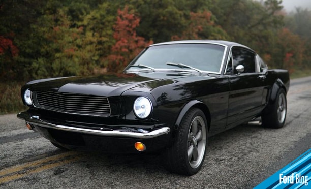 Descubre el extraordinario Ford Mustang 1965 que restauró Patrick Dempsey