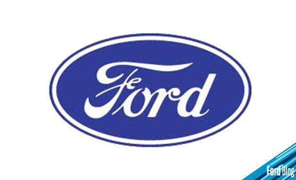 Aparecen las líneas cromadas en el contorno del Logo Óvalo Azul de Ford