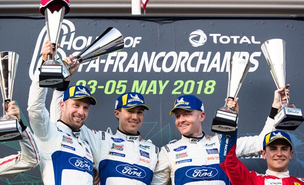 Festejo de Victoria en 2018 como Rolex 24 de Daytona para el equipo Ford 