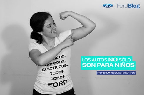 Los autos no sólo son para niños. Empleados de Ford exploran al máximo sus capacidades