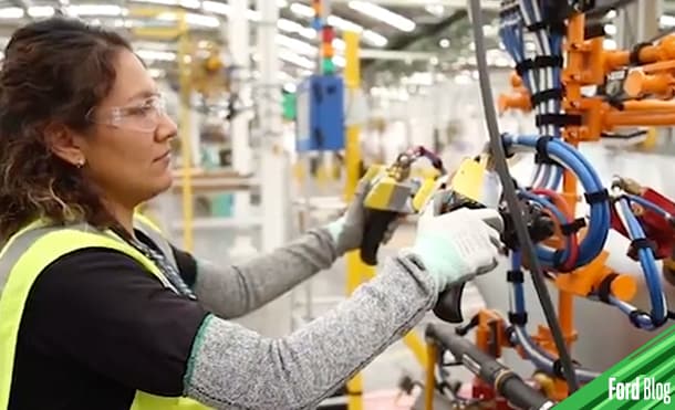 Ford Mustang Mach-E, Primera SUV Eléctrica ensamblada en México por Mujeres