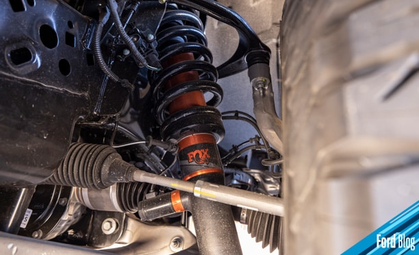 Ford Ranger Raptor 2022 equipada con suspensión optimizada para Off Road y Amortiguadores Fox