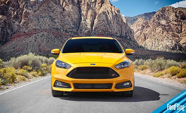 Ford Mondeo ST220 fue un sedán deportivo que equipaba un motor de 226 caballos de fuerza