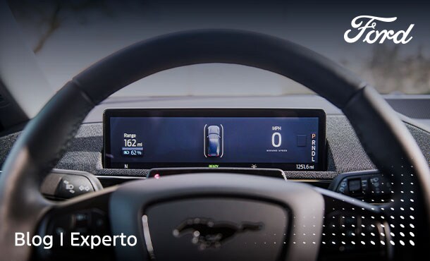 Qué son y para qué sirven los indicadores en cluster de instrumentos de Auto Eléctrico Ford