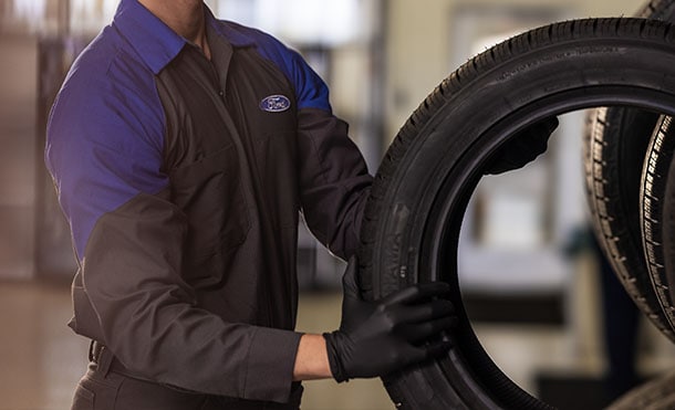 Encuentra el Registro e Historial de Servicio de tu Auto, SUV o Camión Ford