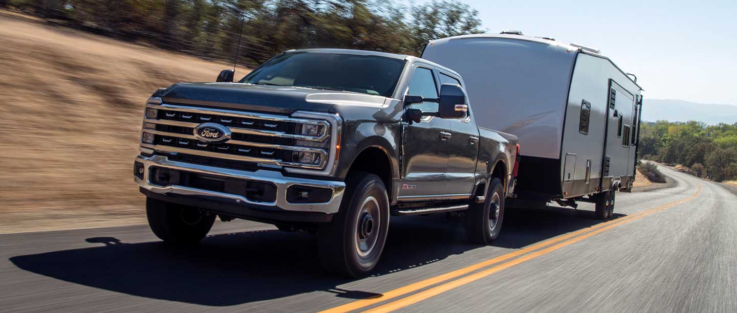 Ford Super Duty F-250 2025, Camioneta Pickup de Gran Lujo y Capacidad de Arrastre