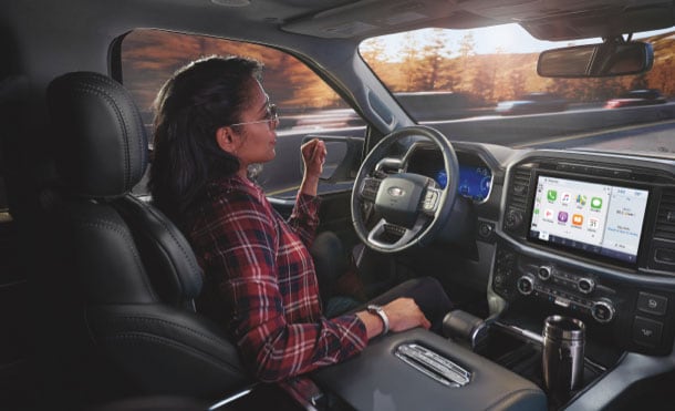 Confort, Tecnología y Experiencia de Manejo en Camioneta Pickup Ford Lobo Híbrida 2022