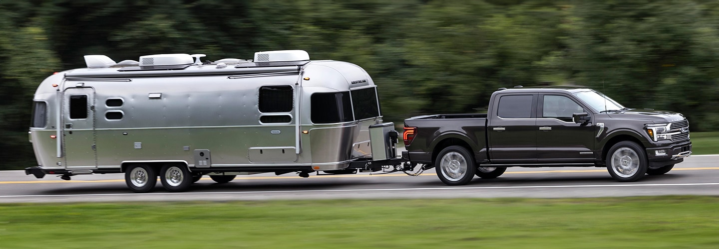 Ford Lobo Híbrida 2024, Camioneta Pickup Potente, equipada y eficiente para Trabajo