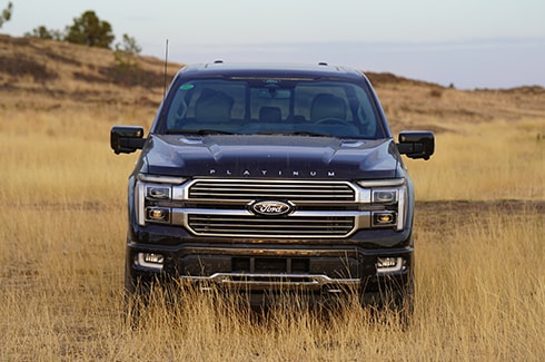 Destaca en cualquier lugar con el imponente diseño de Ford Lobo Platinum Plus HEV 2025