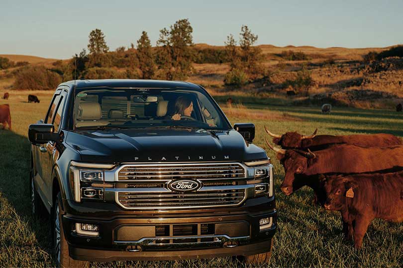 Descubre el Diseño interior y exterior exclusivo de versión híbrida de Ford Lobo Platinum Plus 2026