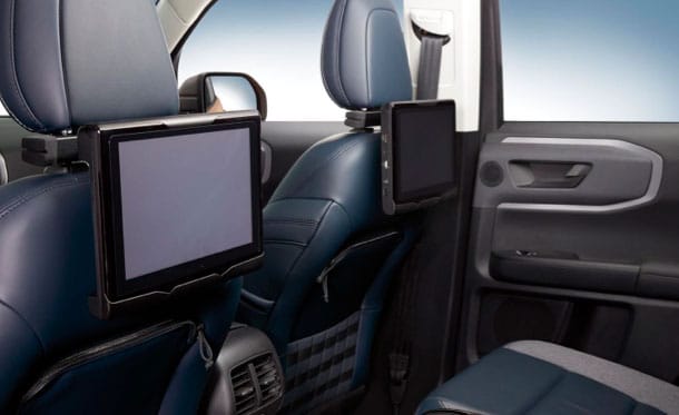Pantallas Wi-Fi con Cargador en Accesorios de Entretenimiento para Camioneta Pickup Ford Lobo 