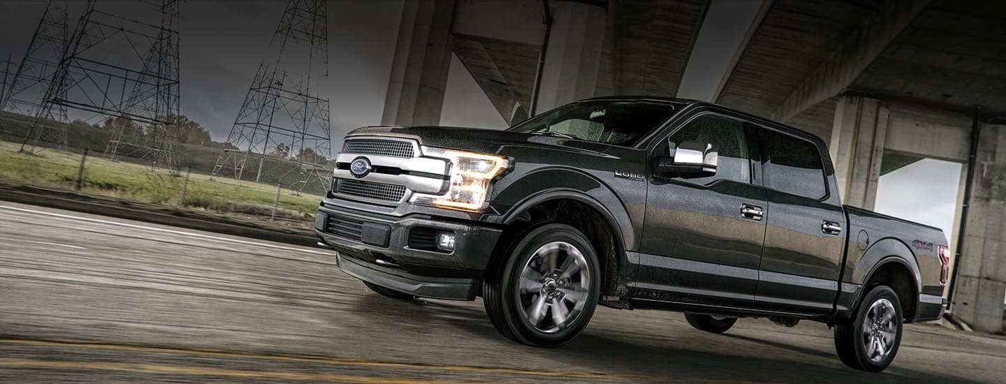 Información de Ford Lobo 2018, camioneta pick up de trabajo