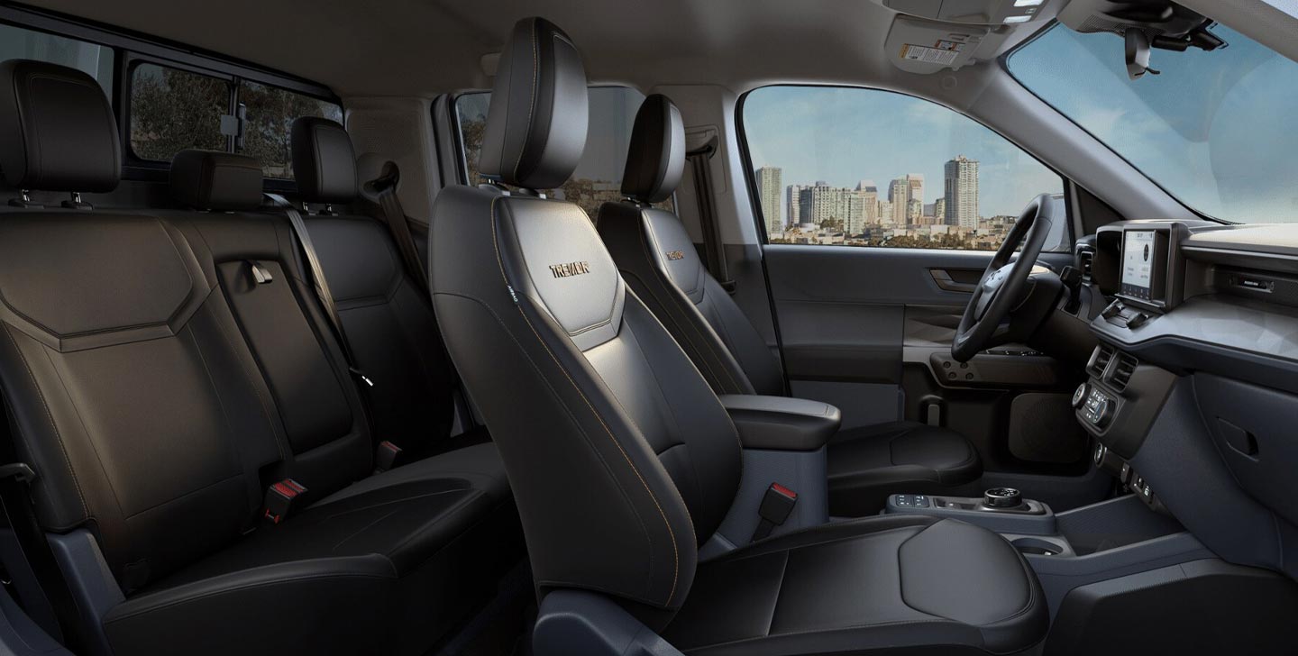 Exclusivos interiores con bordado en Asientos de la Pickup Ford Maverick Tremor 2023