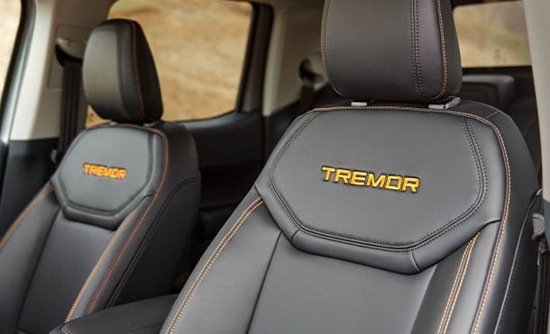 Viaja con Gran Comodidad de Asientos ActiveX con Gráficos Exclusivos de Ford Maverick Tremor 2024