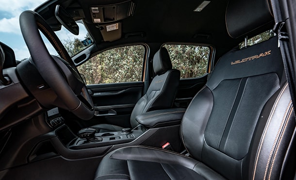 Detalles exclusivos, asientos de piel y diseño cómodo e imponente de Ford Ranger Wildtrak 2024
