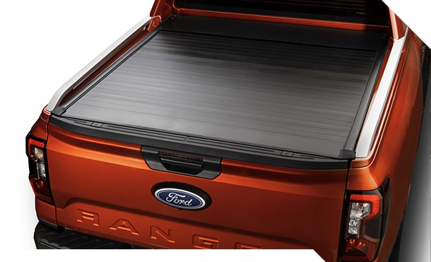 Cubierta Manual para Caja de Camioneta Pickup Ford Ranger con sistema de riel y tratamiento químico