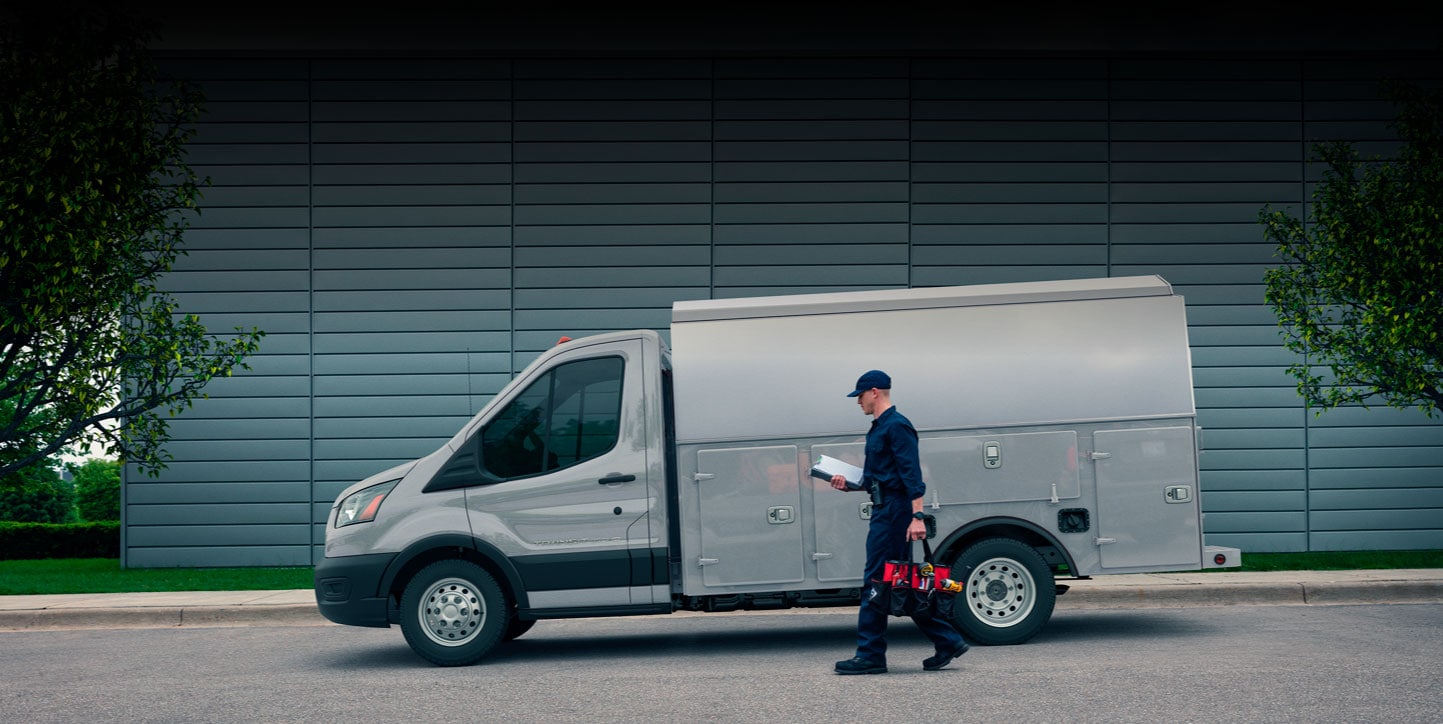 Ford Transit Chasis 2023 puede ser adaptado a todo tipo de negocio gracias a su versatilidad