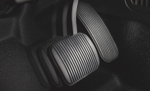 Ford Transit Chasis 2023, Camión Comercial de Gran Seguridad con Asistencia Electrónica de Frenado