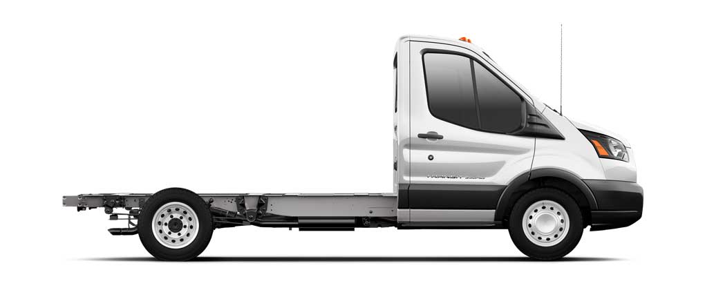 Tamaño, Dimensiones de Largo, Alto y Ancho del Camión Comercial Ford Transit Chasis 2025