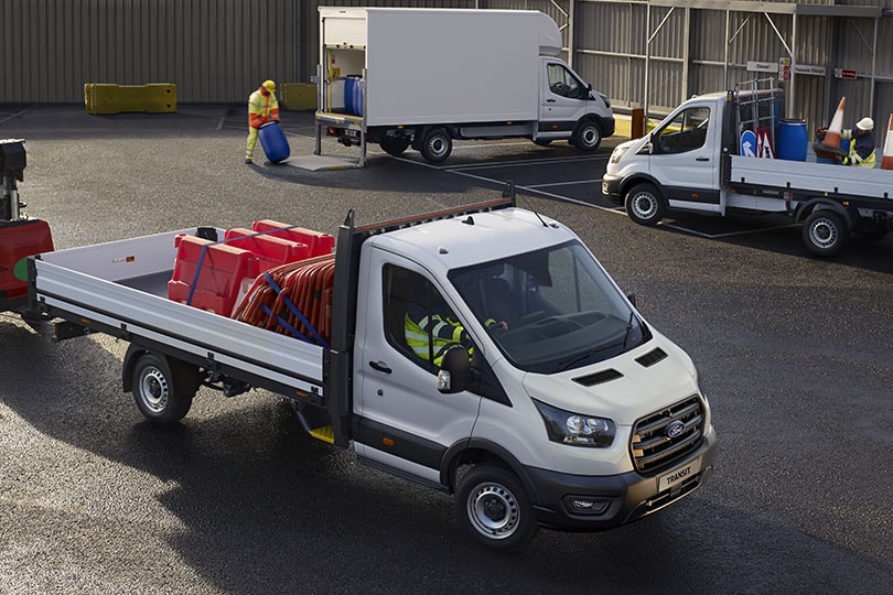 Amplio espacio adaptable de Ford Transit Chasis 2027 brinda la máxima versatilidad para tu negocio