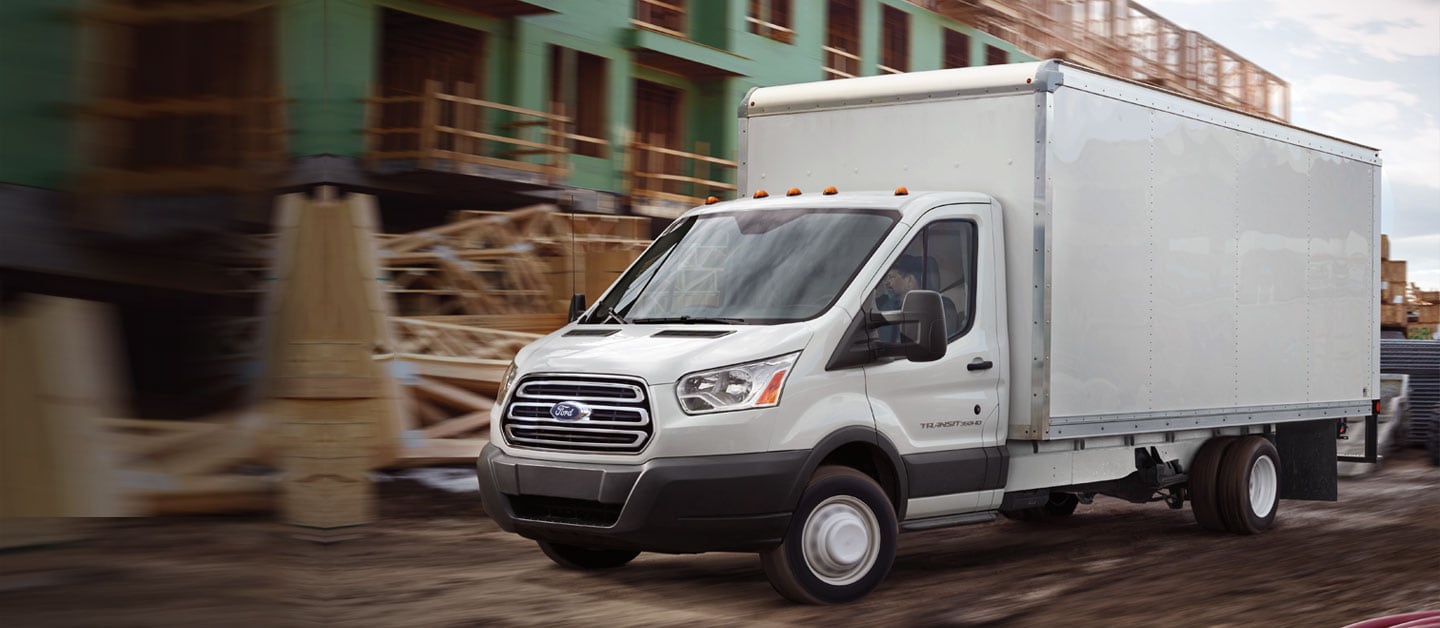 Información de Ford Transit Chasis 2018, camión de trabajo pesado