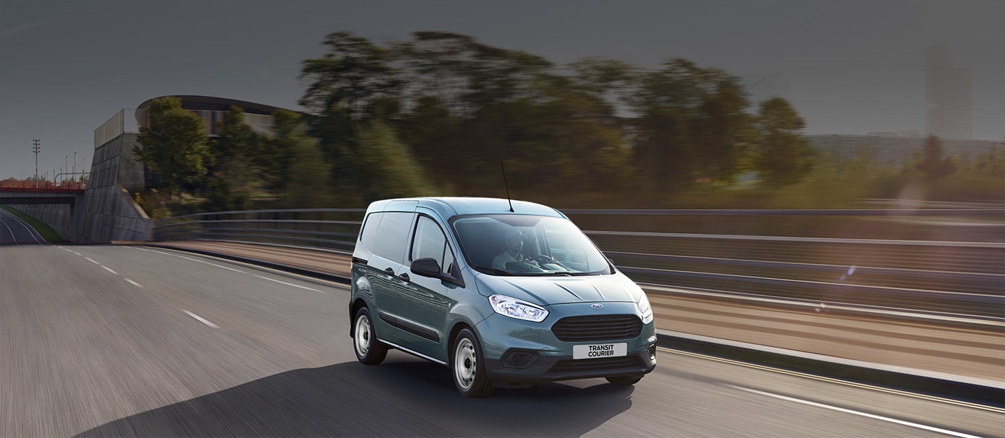 Ford Transit Courier 2023, Vehículo Comercial de gran Rendimiento para empresa o negocio