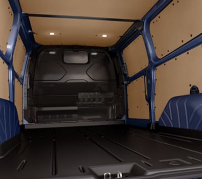 Ford Transit Custom 2020 cuenta con amplio espacio de carga para transportar lo que necesites