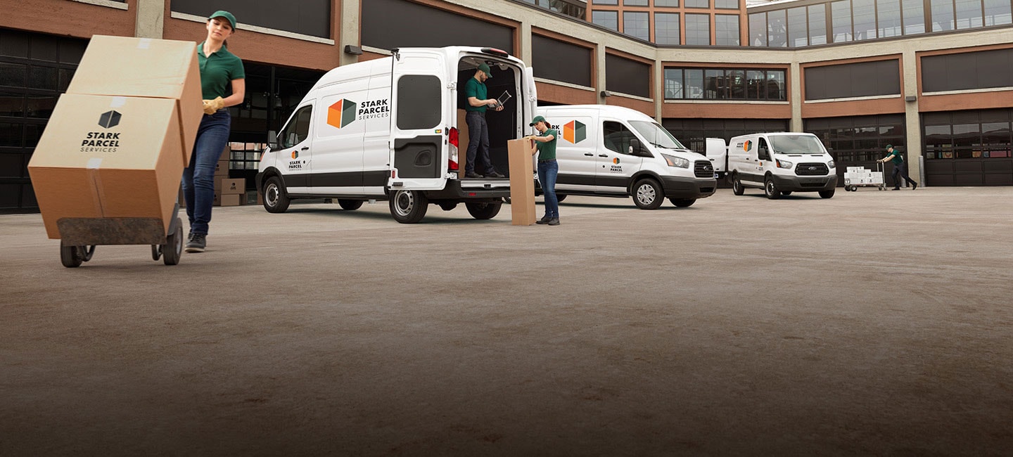 Obtén una flotilla de Ford Transit Custom 2021 y maximiza la productividad de tu empresa