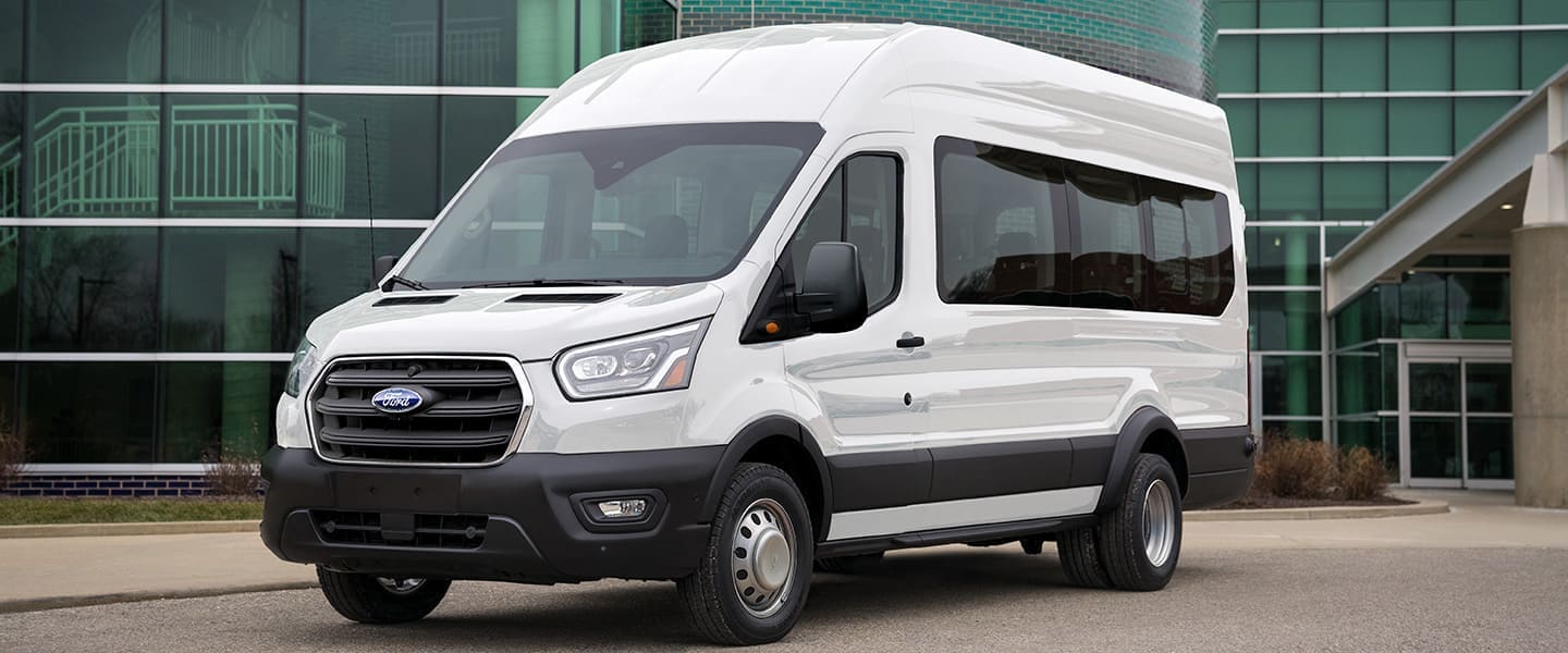 Equipamiento en Ford Transit Pasajeros. ¡Lleva tu Negocio al siguiente nivel!