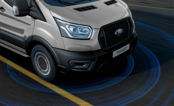 Viaja seguro con la Tecnología de Preservación de Carril equipada en Ford Transit Pasajeros 2024