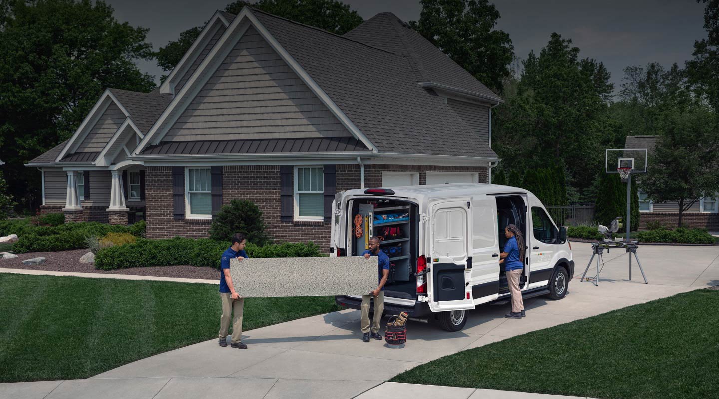 Adapta Ford Transit Van 2023 a tu negocio gracias a la Versatilidad y Rendimiento