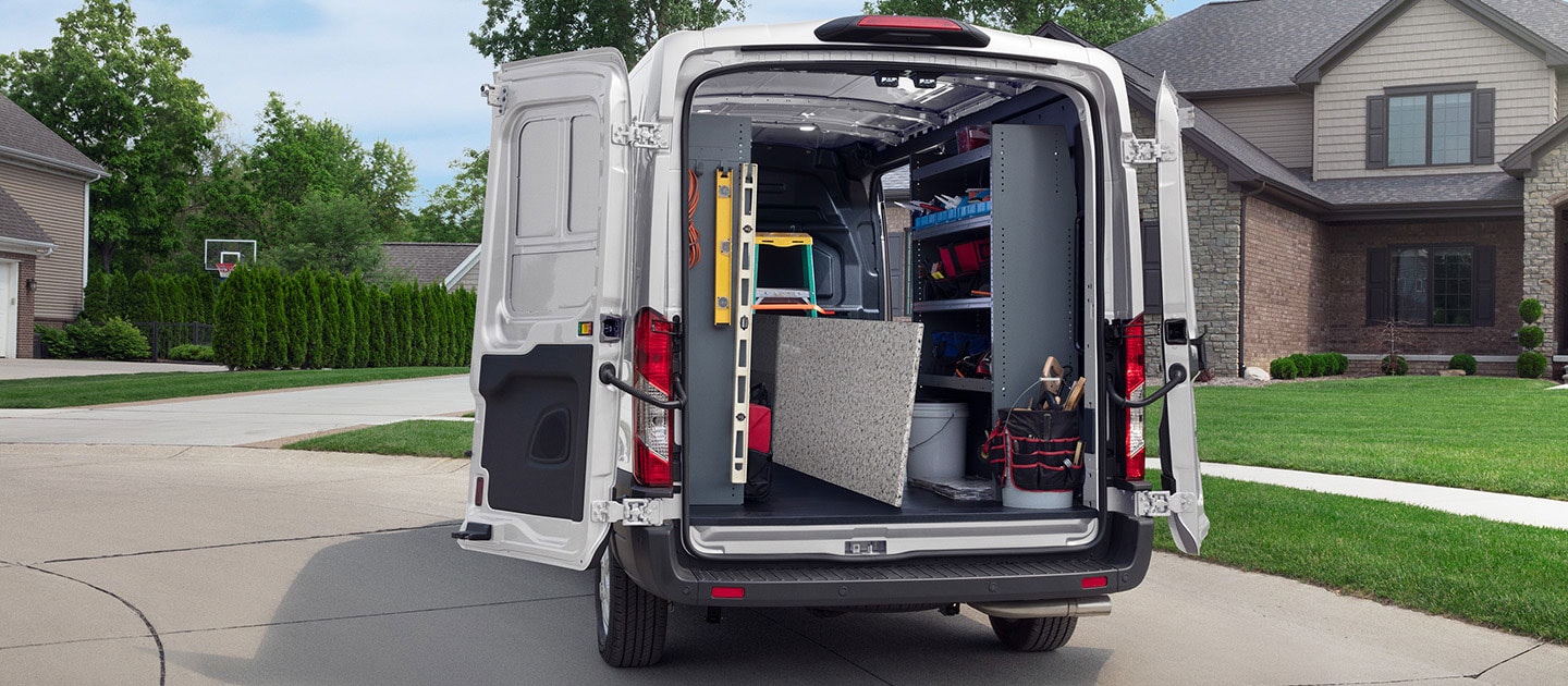 Conoce la Capacidad de Carga, Volumen, Potencia y Torque de Ford Transit Van 2023