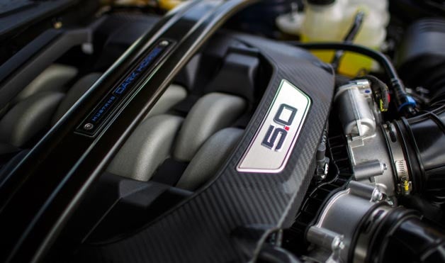 Potencia y Torque del Auto Deportivo Motor 5.0 Ford Mustang Dark Horse 2024