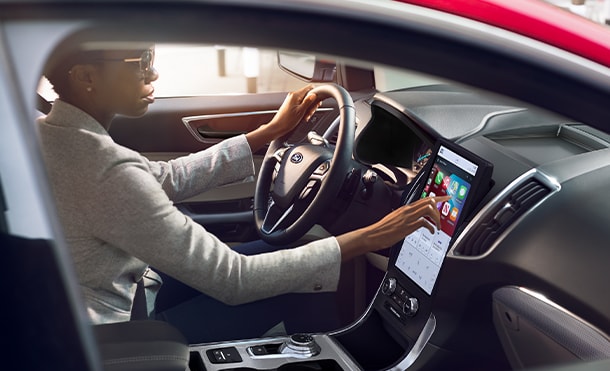 Controla desde tu Smartphone la Camioneta SUV Deportiva Ford Edge ST 2023 con FordPass Connect