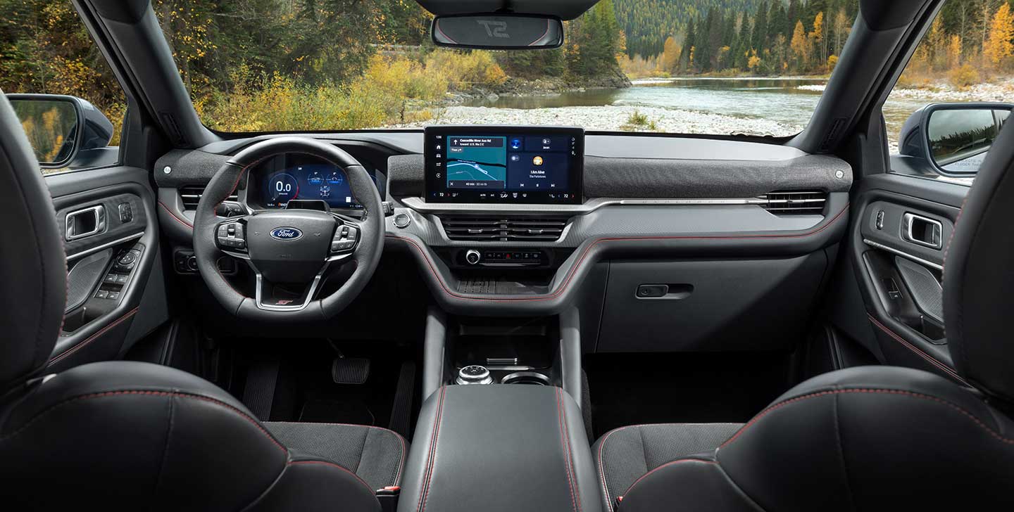 Nuevo Diseño Interior de la SUV Deportiva Grande Ford Explorer ST 2025