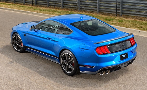 El Deportivo Ford Mustang Mach 1 2021 tiene una Transmisión Automática Mejorada de 6 Velocidades