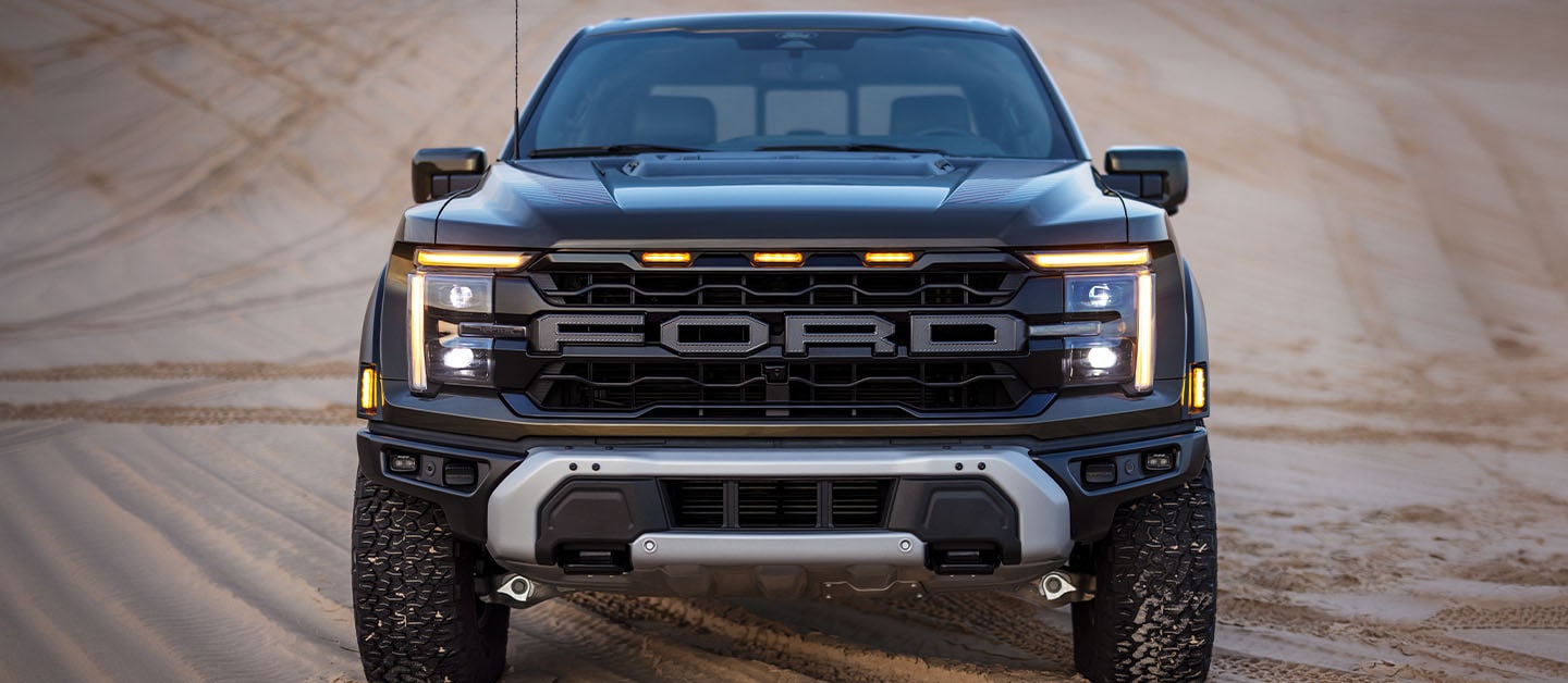 Características, Versiones y Precios de la Pickup Off-Road de alto rendimiento Ford Lobo Raptor 2024