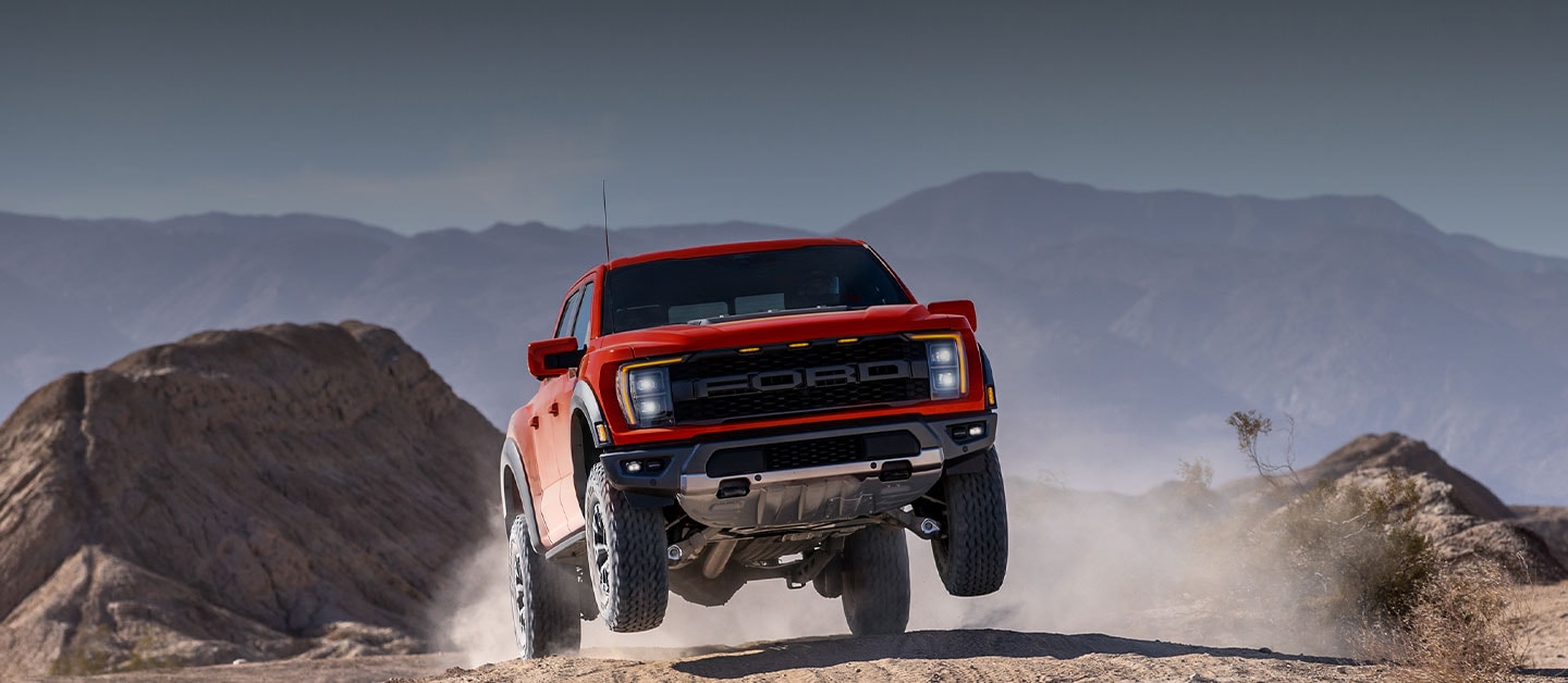 Ford Lobo Raptor 2022, la Poderosa Camioneta Pickup de Gran Desempeño y Tecnología