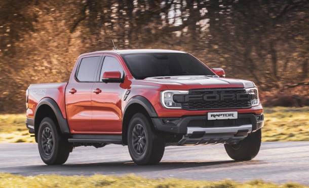 Asistencias de Manejo y Estacionado Autónomo en Camioneta Pickup Ford Ranger Raptor 2023