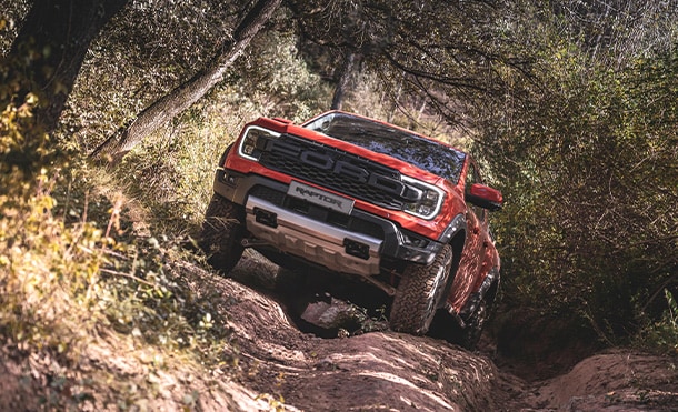 Ford Ranger Raptor 2024, Camioneta Todoterreno con Gran Equipamiento y Tecnología de Seguridad