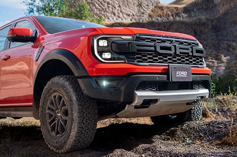 Ford Ranger Raptor 2026, Pickup 4x4 apta para carreras en Desierto, Dunas y Terracería