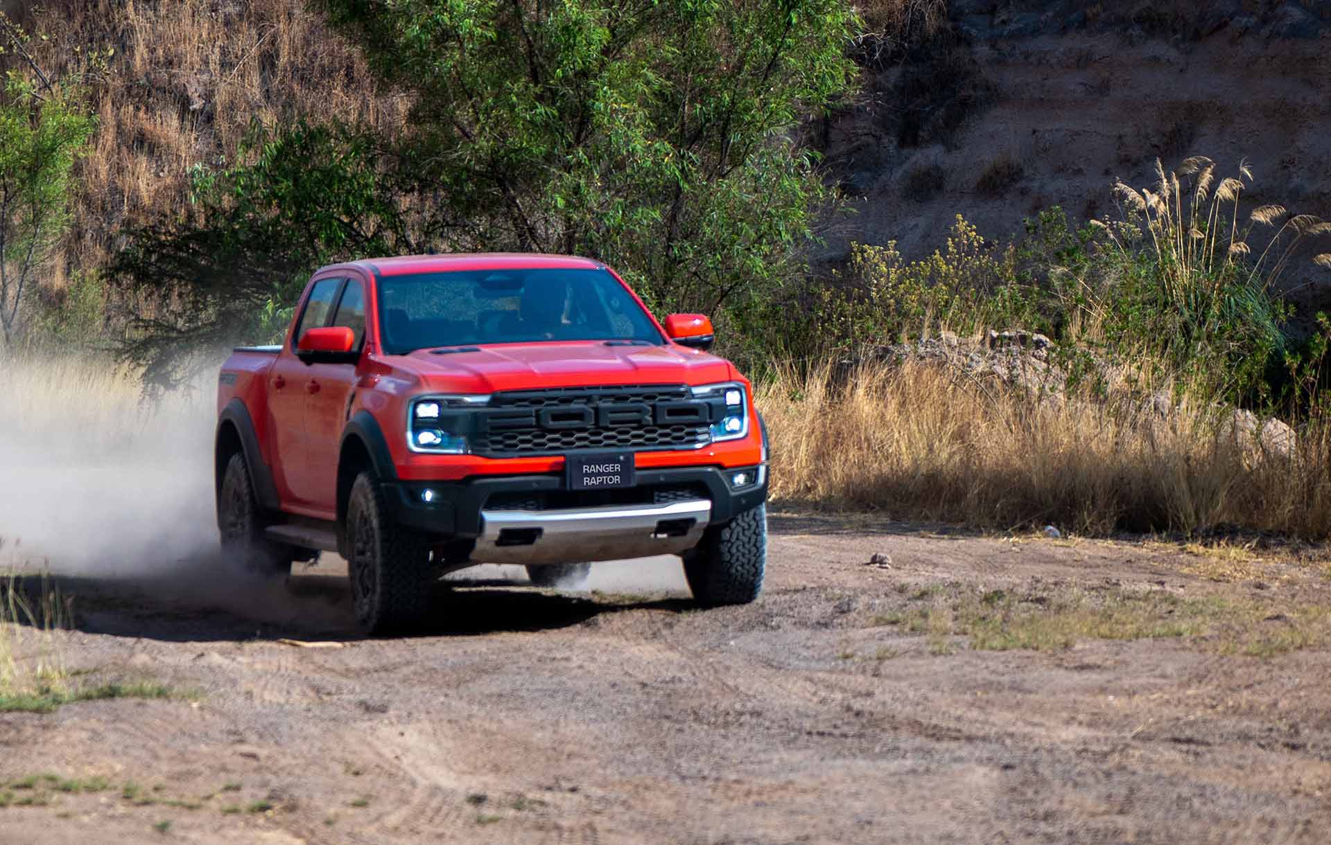 Alto Desempeño de Camioneta Ford Ranger Raptor 2027, Pickup de 392 Caballos de Potencia
