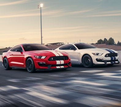 Pensando en tu seguridad, Ford Mustang Shelby GT350 2018 cuenta con frenos de disco ventilados