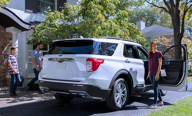 Paquetes de mantenimiento Ford con tres años de garantía en refacciones y una bonificación en Rappi