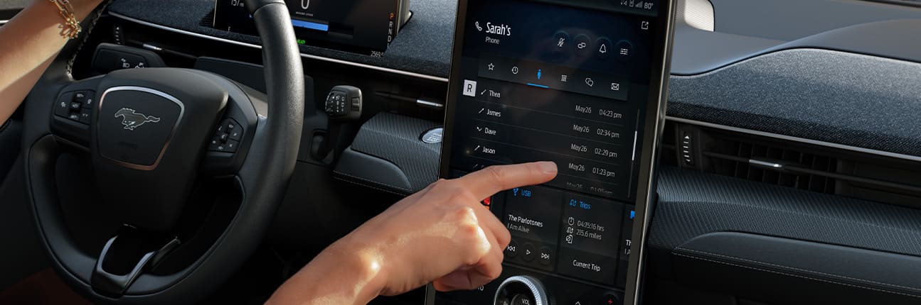 Soporte Técnico Ford. Establece o cambia los horarios de Actualización del Sistema Ford Power-Up