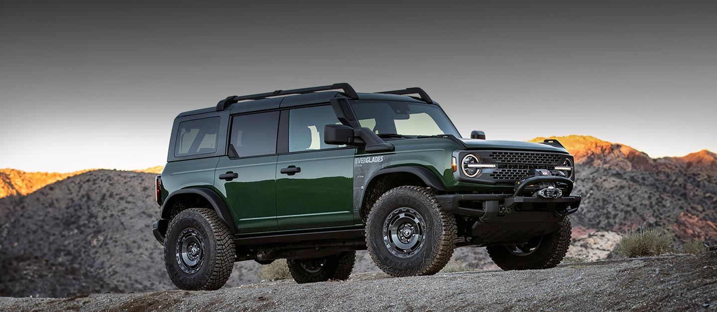 Equipamiento de la Camioneta para Off-Road Extremo Ford Bronco Everglades 2024